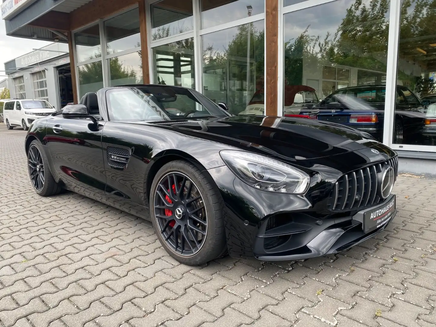 Mercedes-Benz AMG GT Roadster Performance Sitze Burmester Negru - 1