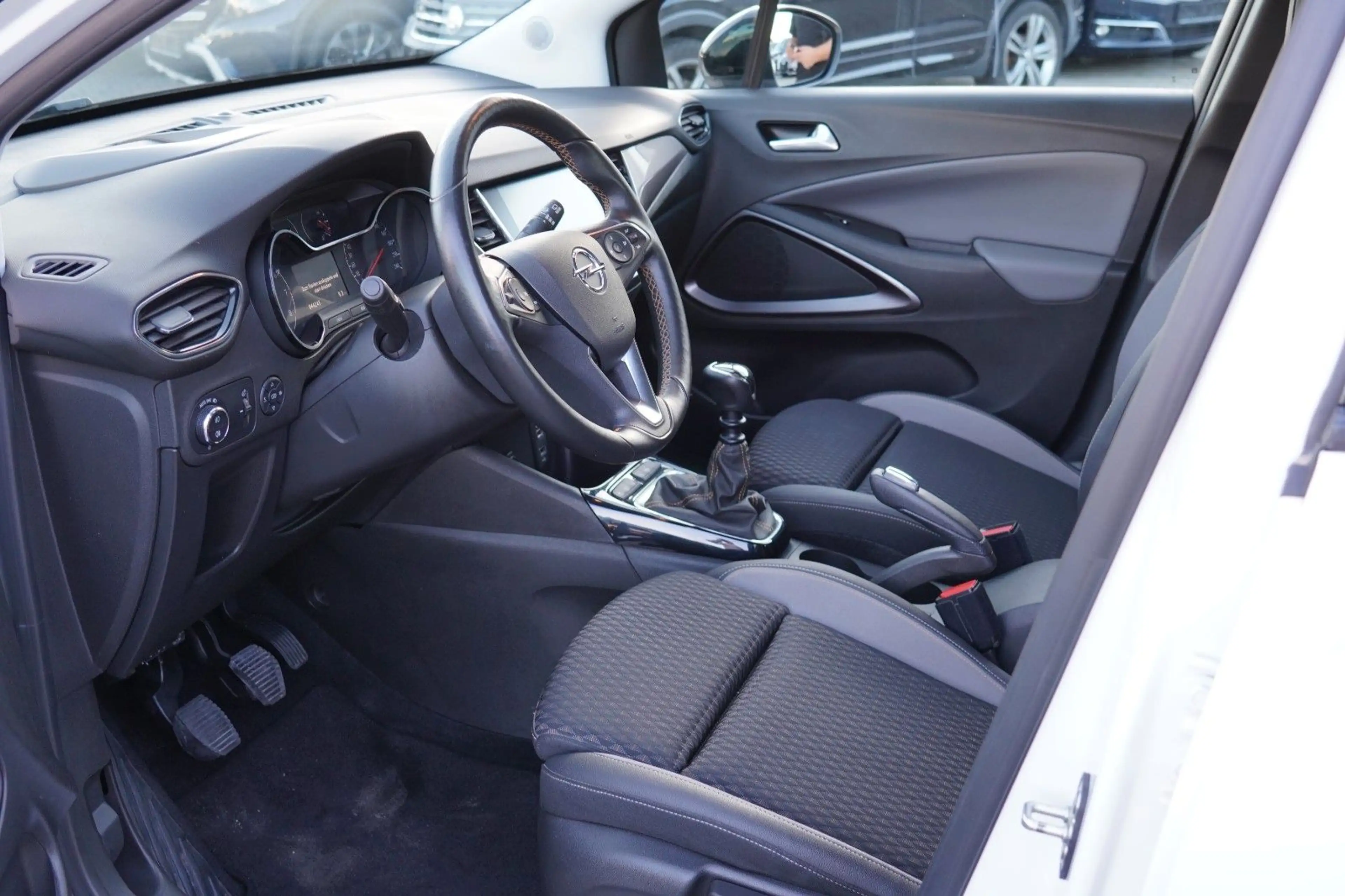 Opel Crossland X Innovation MIT 3 JAHREN GARANTIE — photo 9