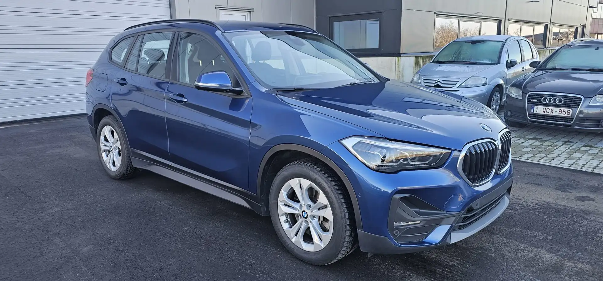 BMW X1 xDrive25e Azul - 2