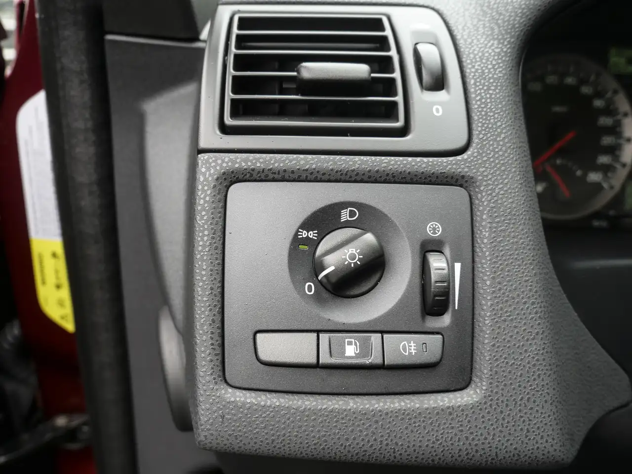 Volvo C30 снимка Volvo C30