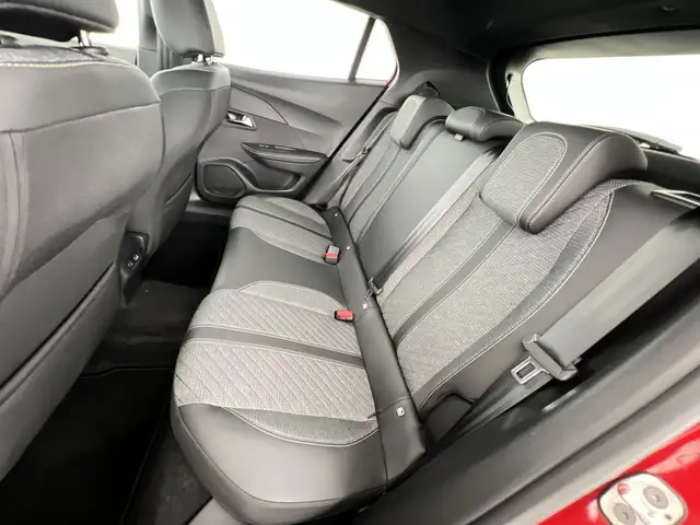Peugeot 2008 view 10