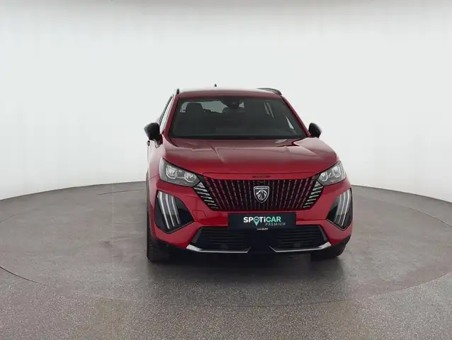 Peugeot 2008 view 2
