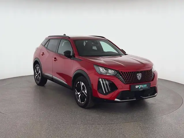 Peugeot 2008 view 3