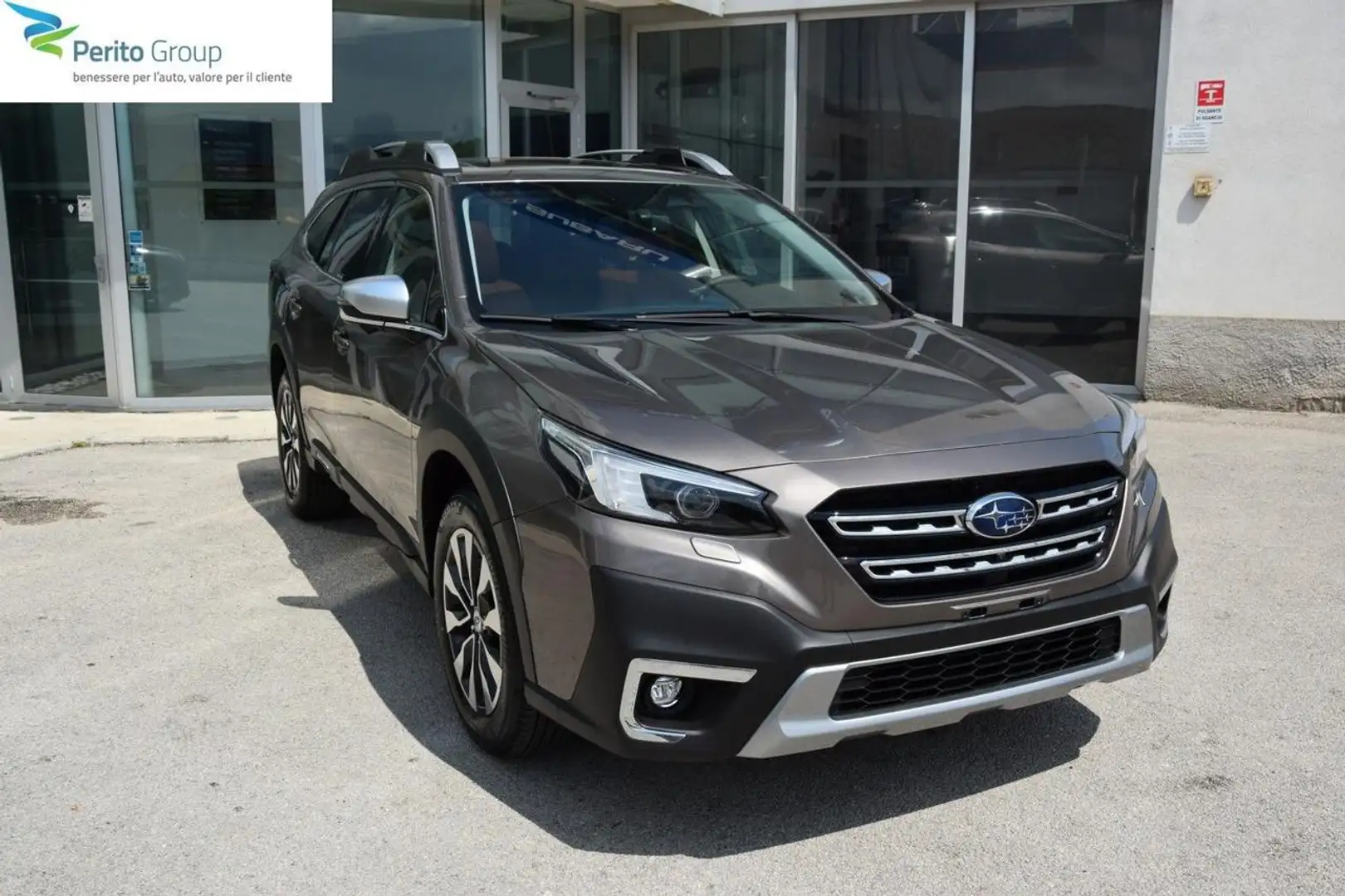 Subaru OUTBACK 2.5i Lineartronic Premium Grau - 1