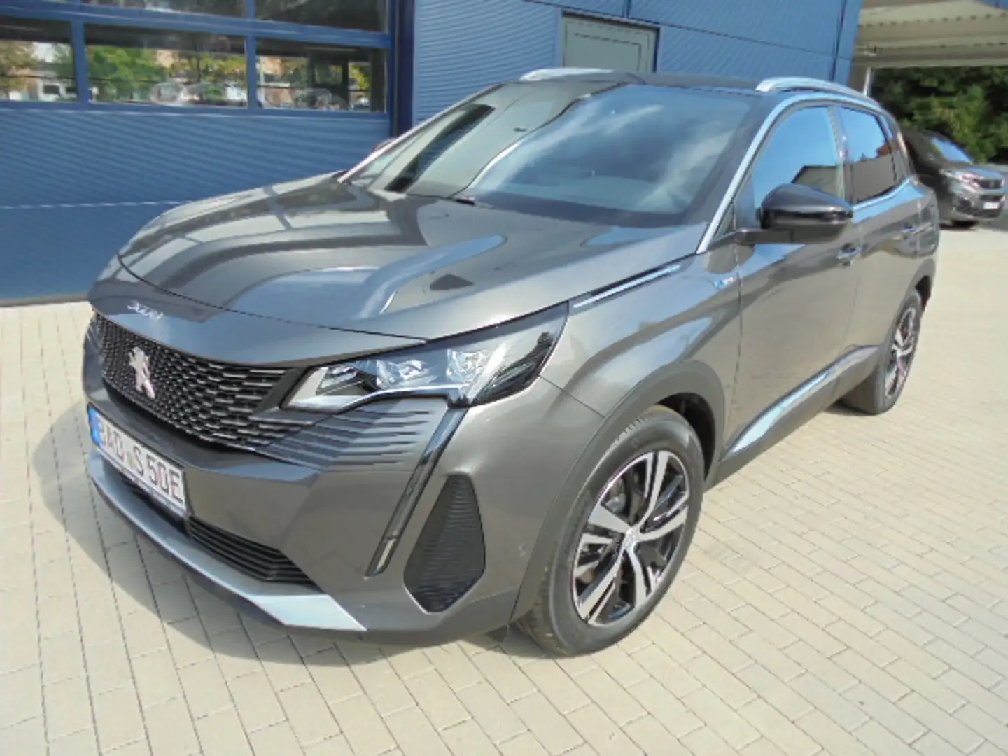 Peugeot 3008 GT HYBRID 225 e-EAT8 Grigio - 1