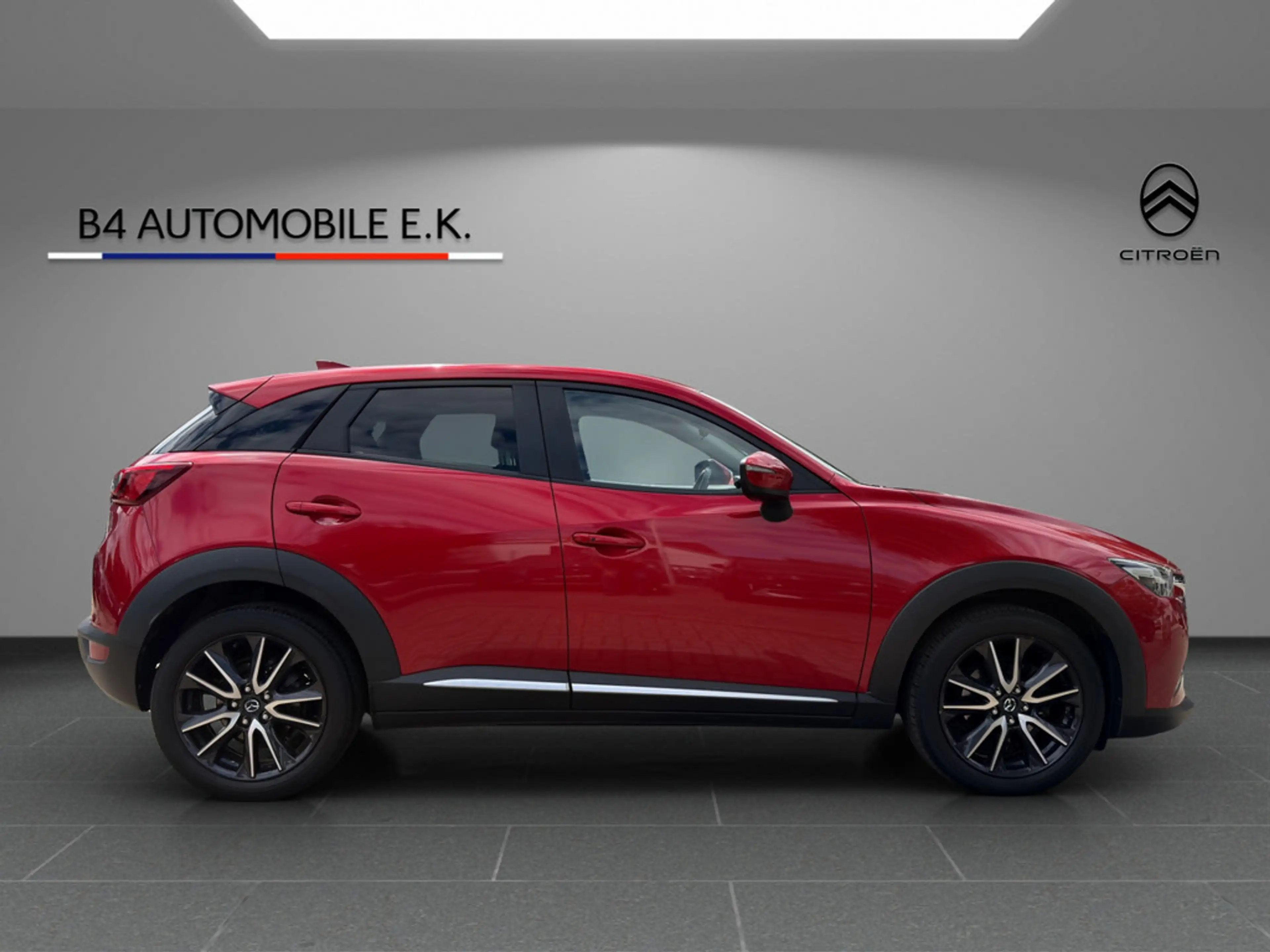 Mazda CX-3 2.0 Sports-Line KAMERA HUD FULL-LED SHZ — photo 4