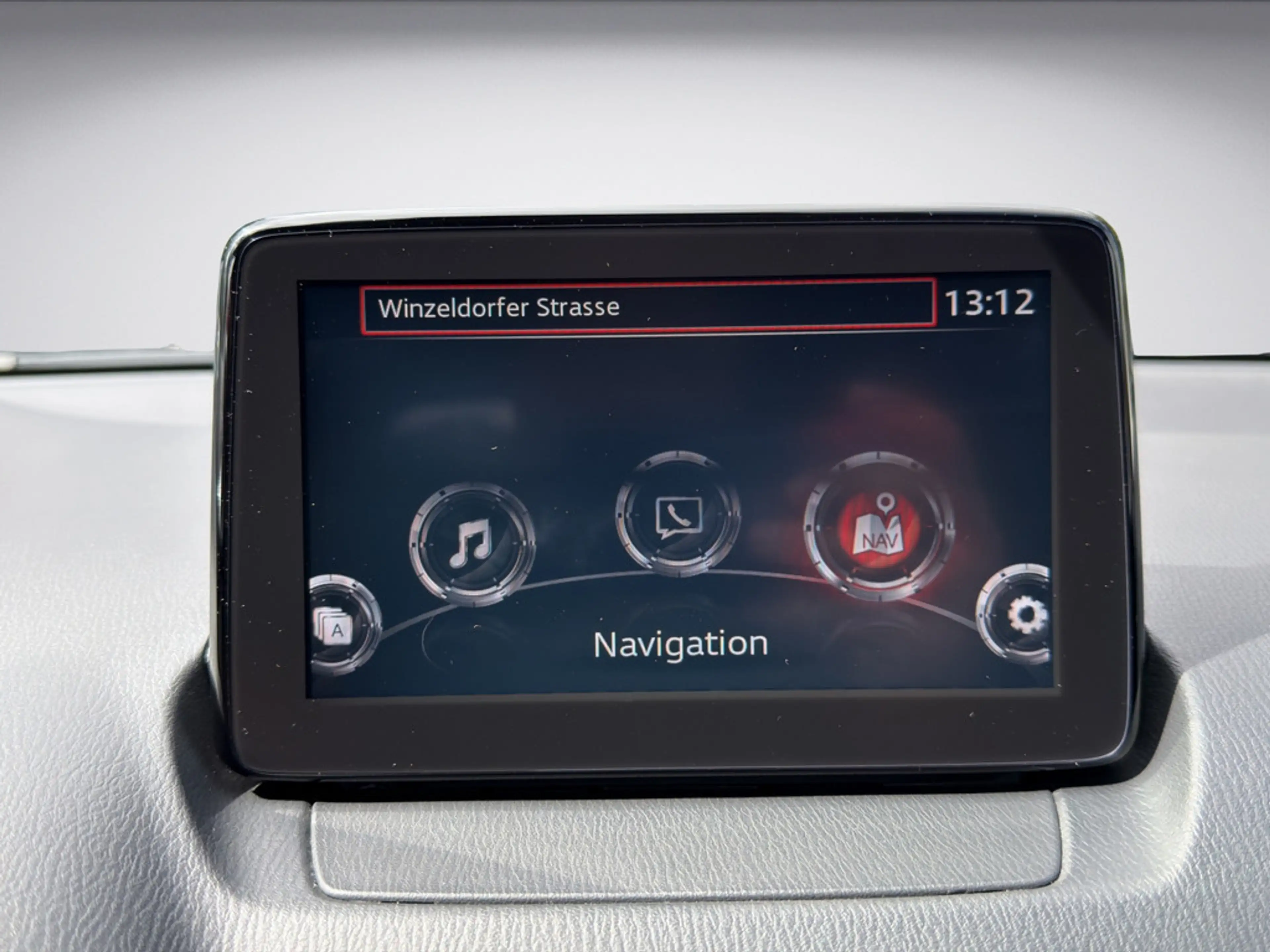 Mazda CX-3 2.0 Sports-Line KAMERA HUD FULL-LED SHZ — photo 15