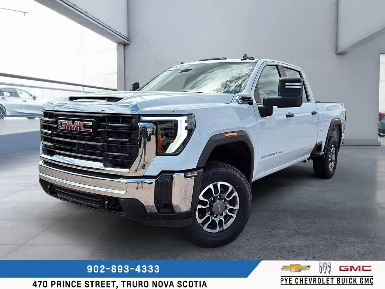 GMC Sierra 3500HD снимка GMC Sierra 3500HD