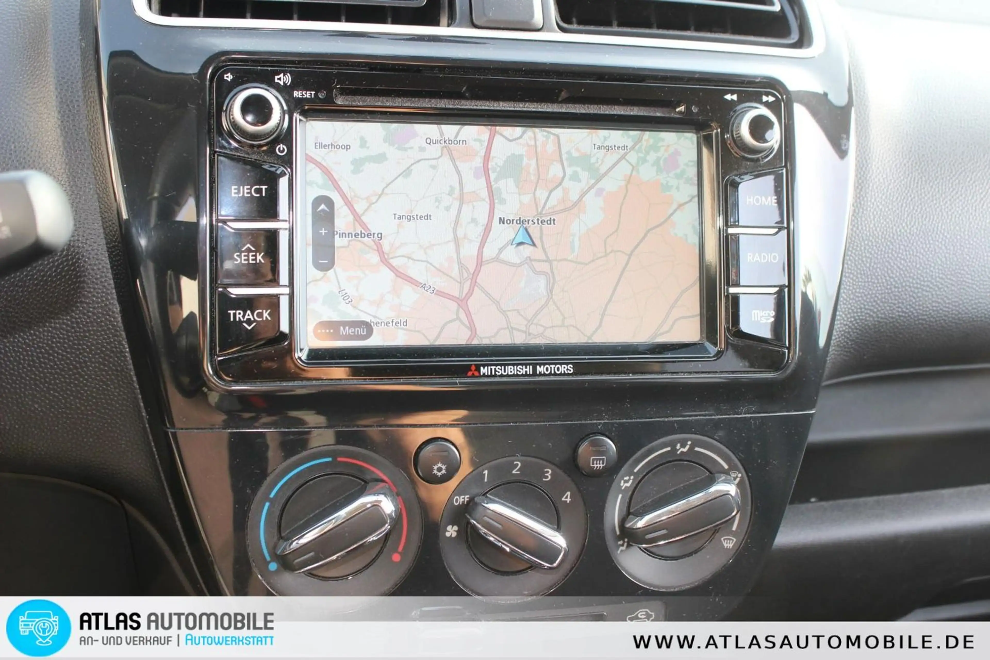 Mitsubishi Space Star Intro Edition+ Automatik=NAVI=KLIMA=2 — photo 2