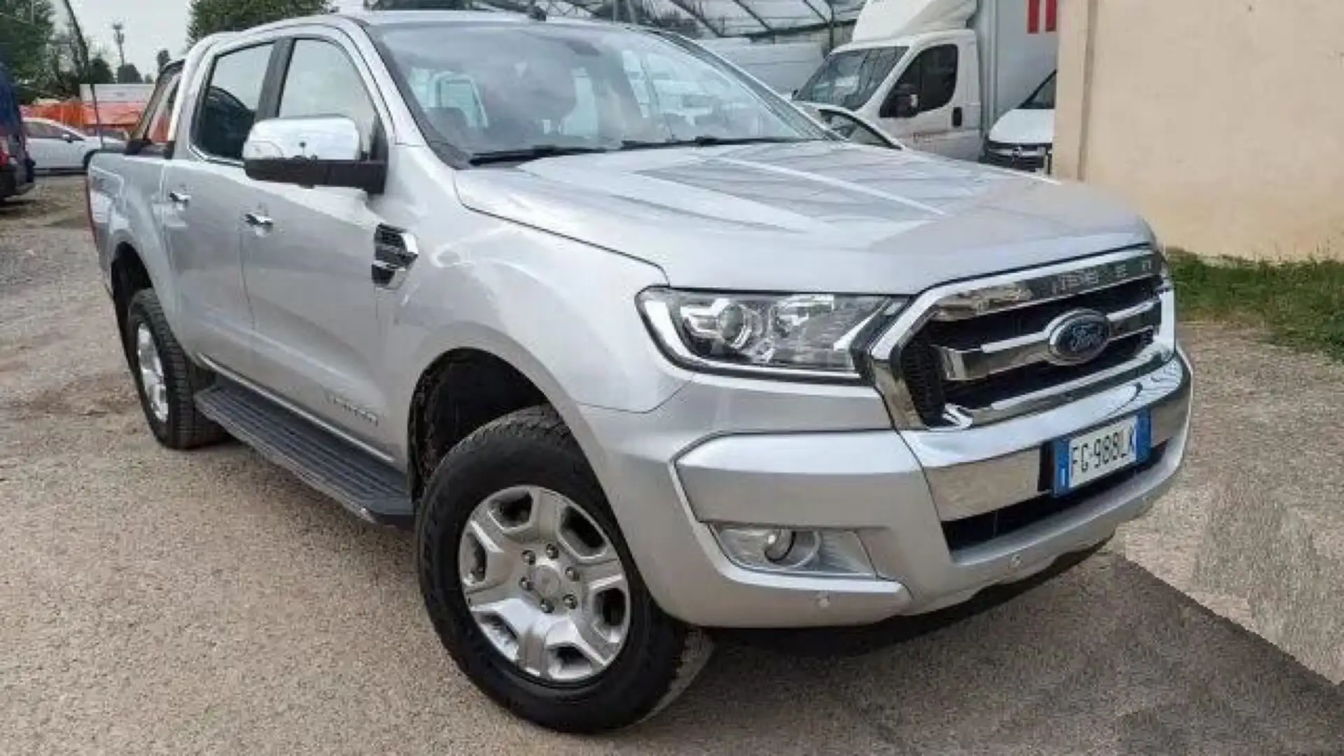 Ford Ranger 2.2 tdci double cab Limited 160cv auto Argento - 2