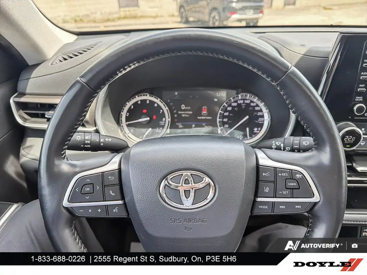 Toyota Highlander снимка Toyota Highlander
