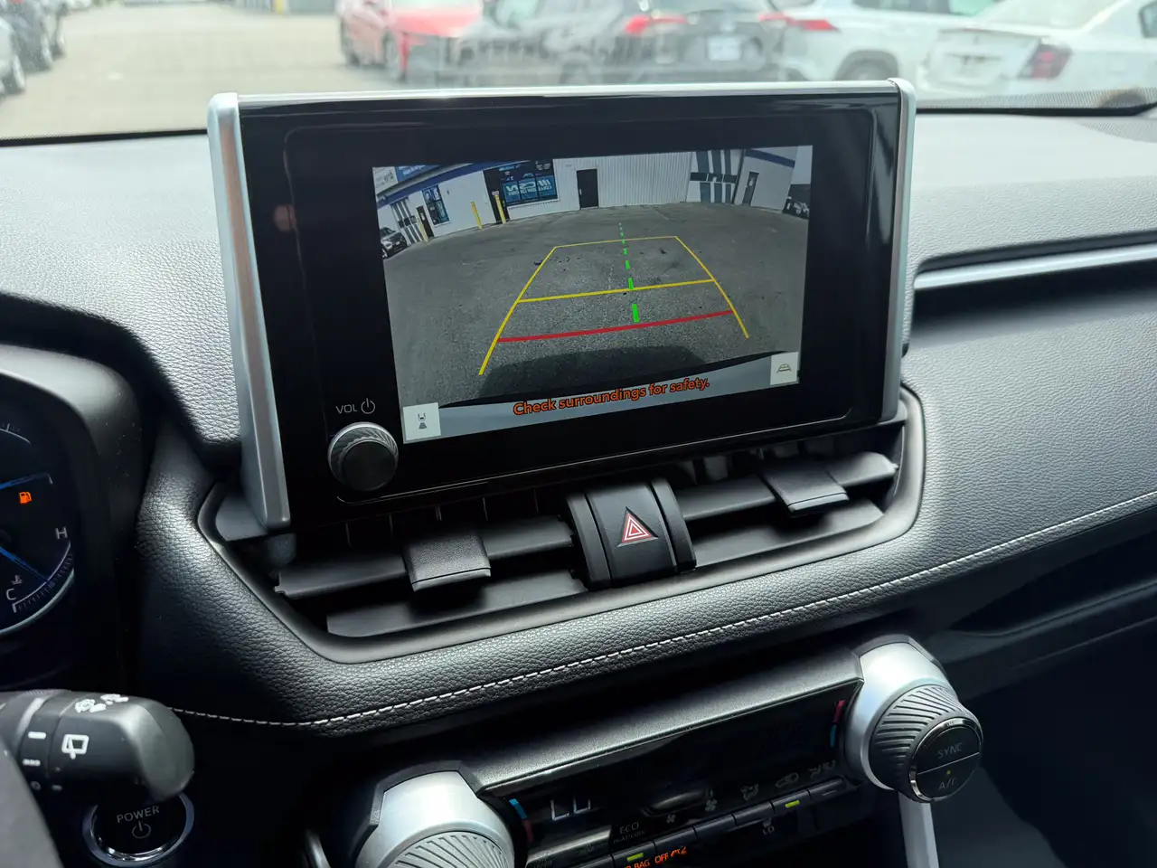 Toyota RAV 4 снимка Toyota RAV 4