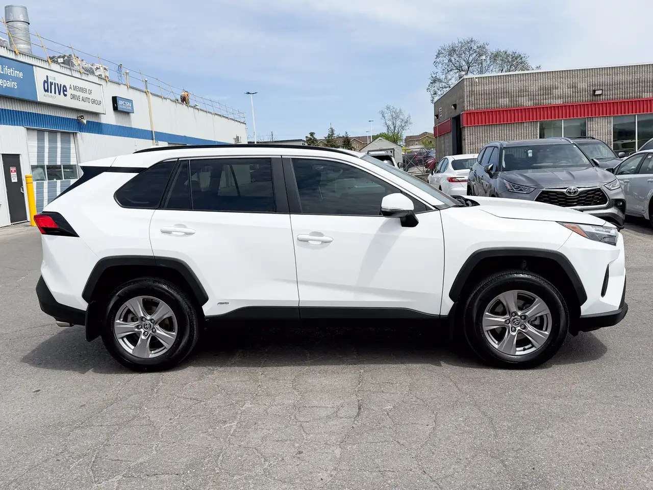 Toyota RAV 4 снимка Toyota RAV 4