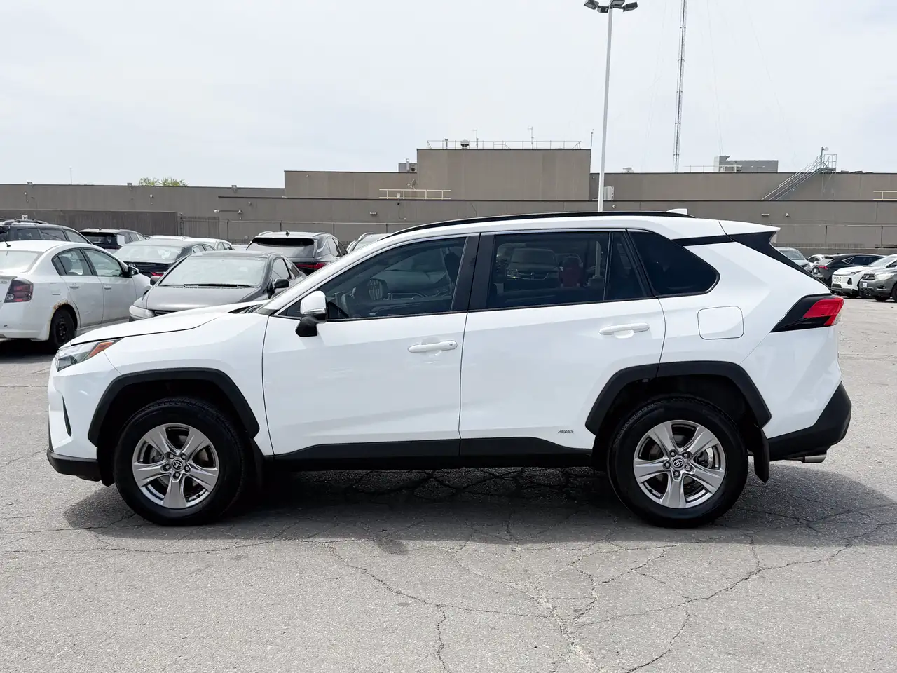 Toyota RAV 4 снимка Toyota RAV 4