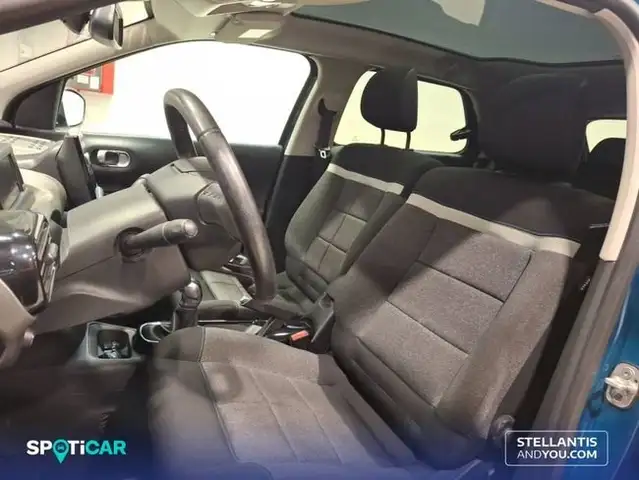 Citroen C4 Cactus view 9