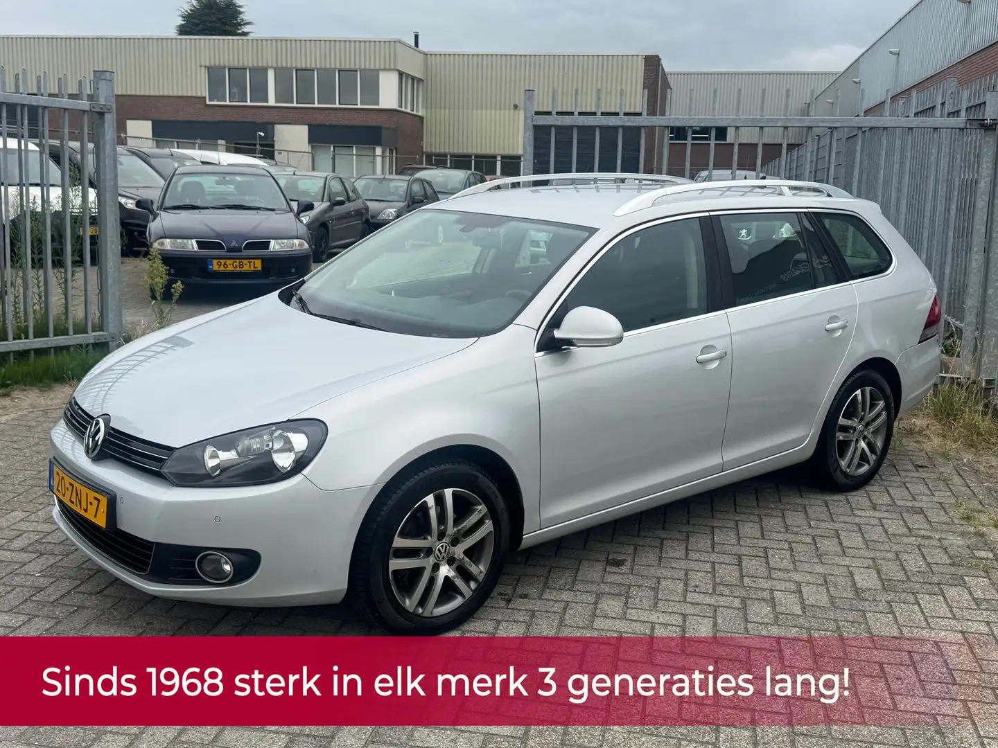 Volkswagen Golf Variant 1.2 TSI High Executive Line BlueMotion NL AUTO NAP Gris - 1