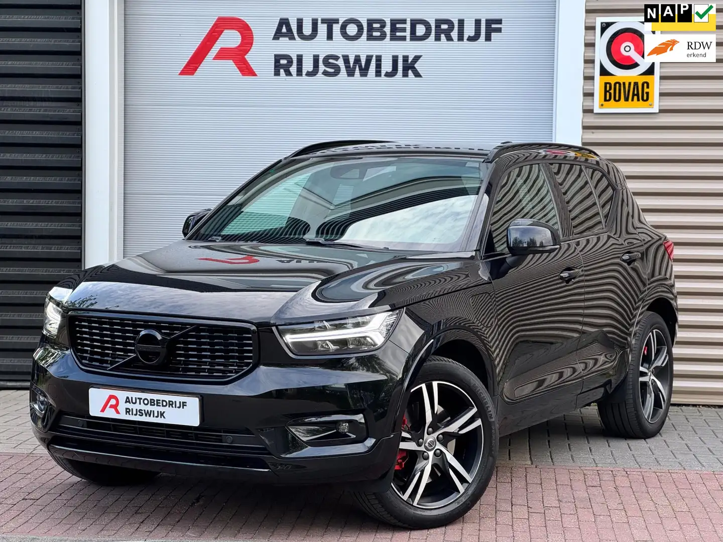 Volvo XC40 1.5 T5 Recharge R-Design Camera/Alcantara Negro - 1