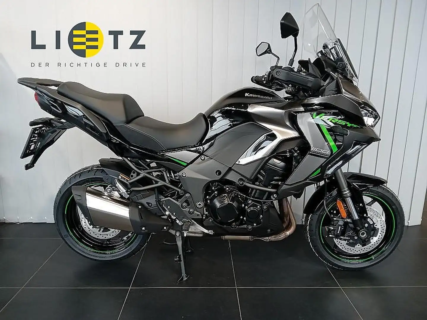 Kawasaki Versys 1100 SE Schwarz - 1