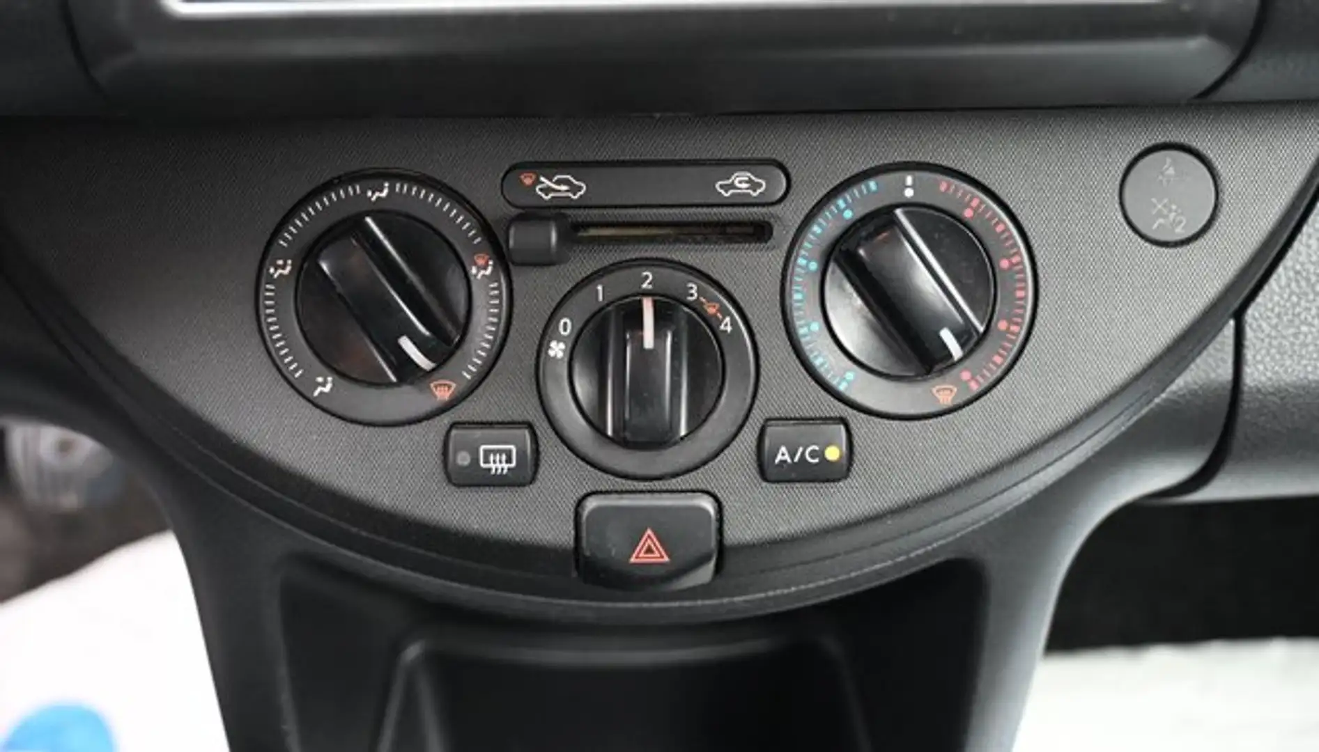 Nissan Note Visia 2.Hd*TÜV/AU 06.2027*KLIMA*Servo*88Ps* Schwarz - 2