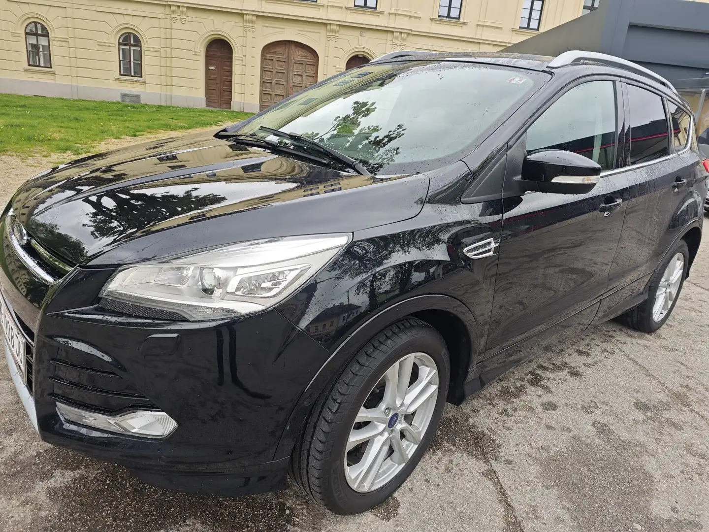 Ford Kuga Individual Titanium - 2