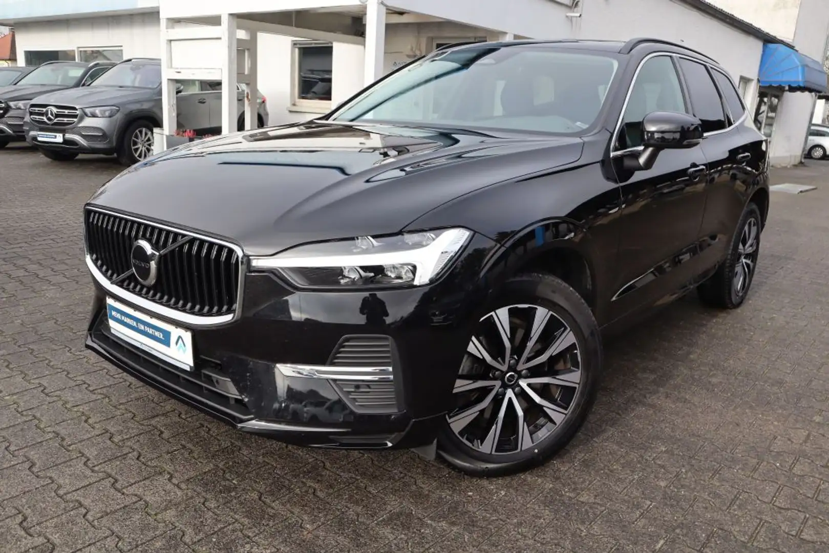 Volvo XC60 XC60 B4 D Core|NAVI|SHZG|LENKRADH| - 1