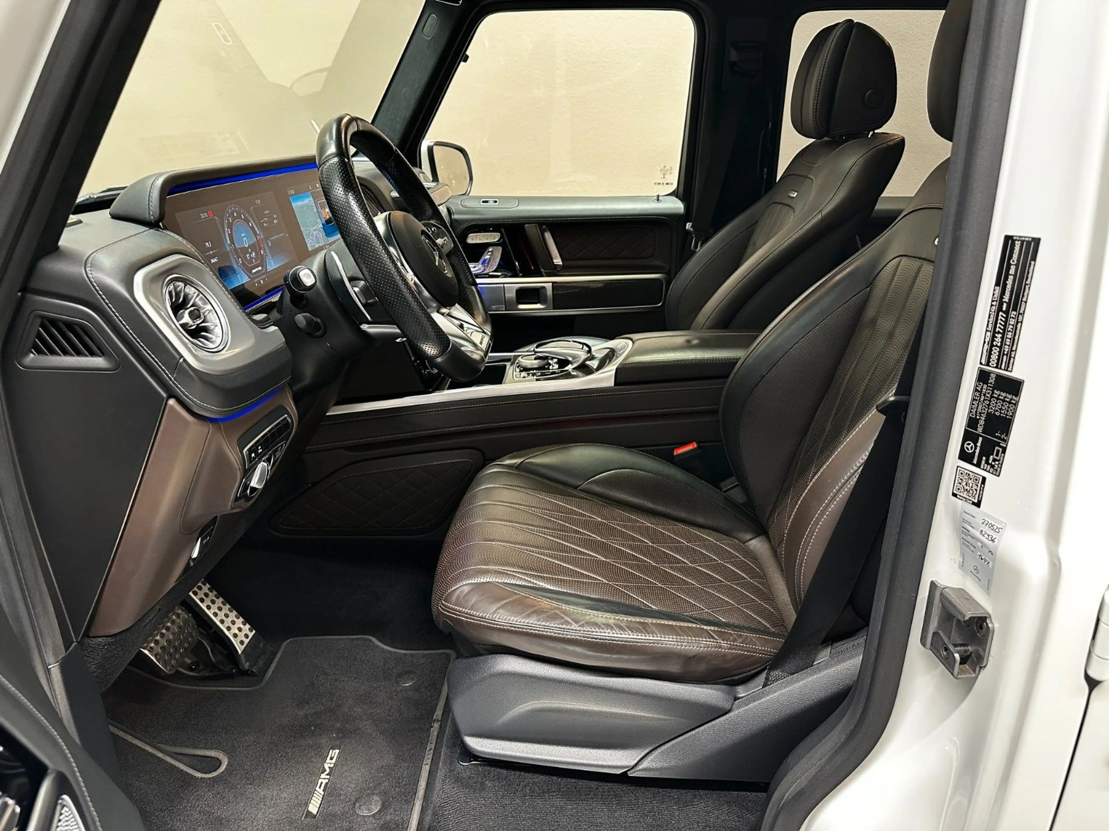 Mercedes-Benz G 63 AMG G63 AMG Exklusiv Interieur+ **BURMESTER*MEMORY** — photo 12