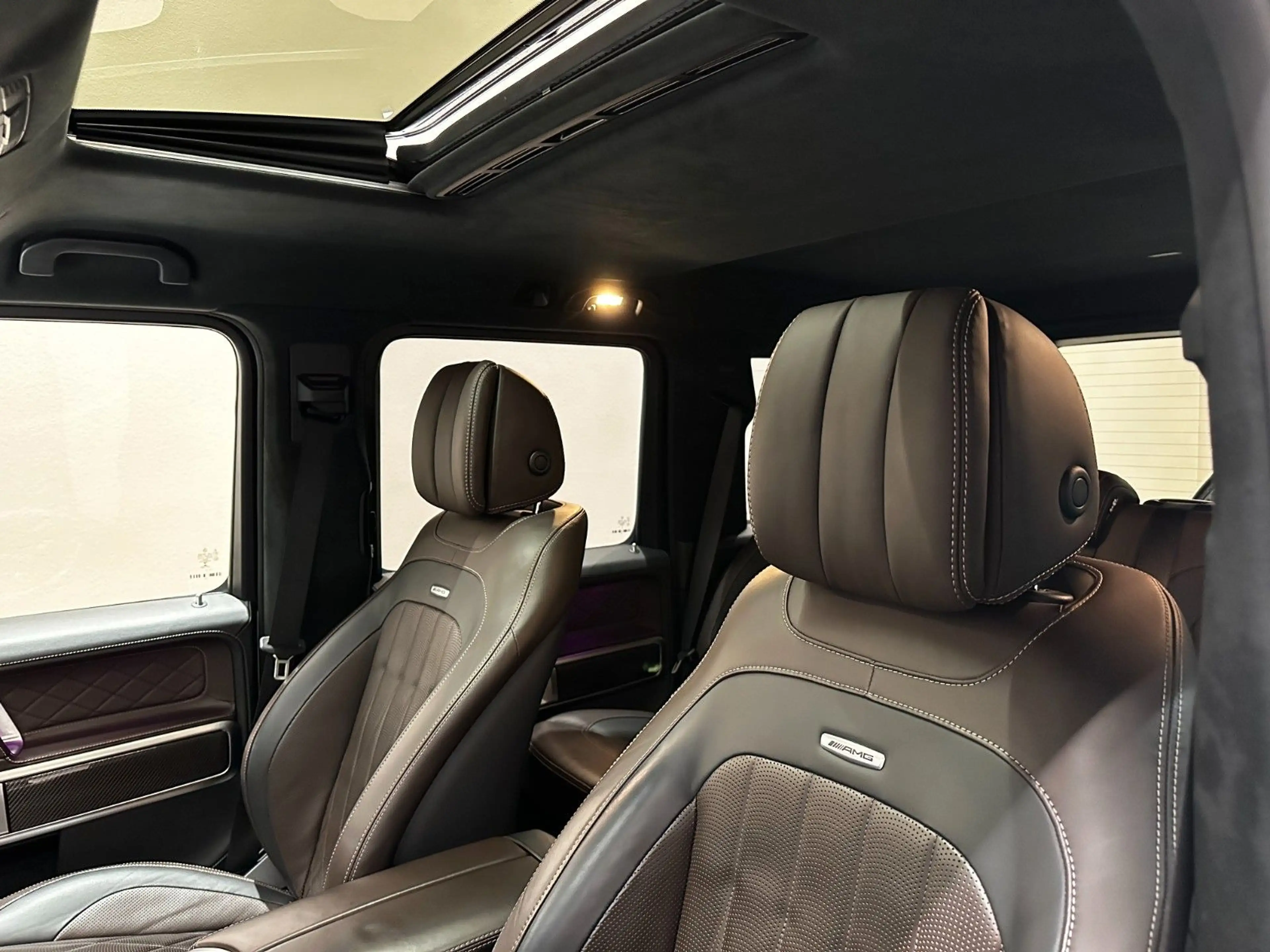 Mercedes-Benz G 63 AMG G63 AMG Exklusiv Interieur+ **BURMESTER*MEMORY** — photo 11