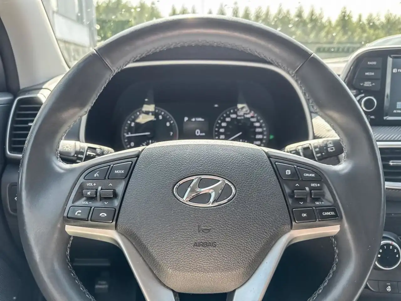 Hyundai TUCSON снимка Hyundai TUCSON