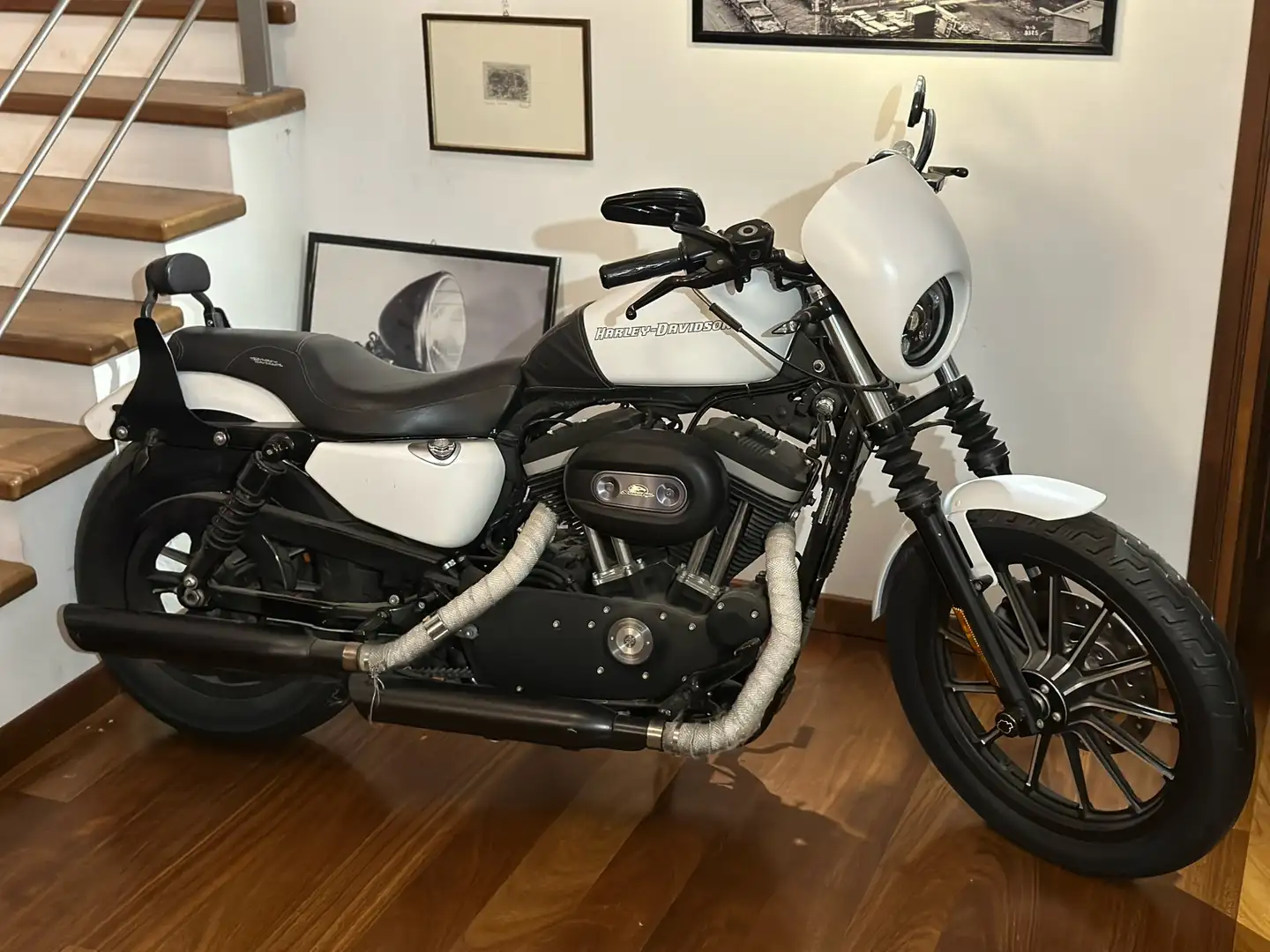 Harley-Davidson Iron 883 personalizzata Blanco - 1