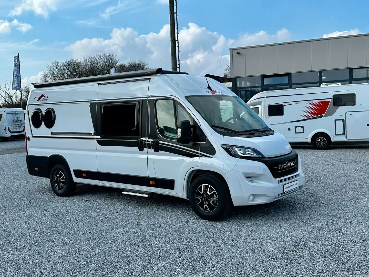 Malibu Van Comfort 640 LE *Einzelbetten* Weiß - 1