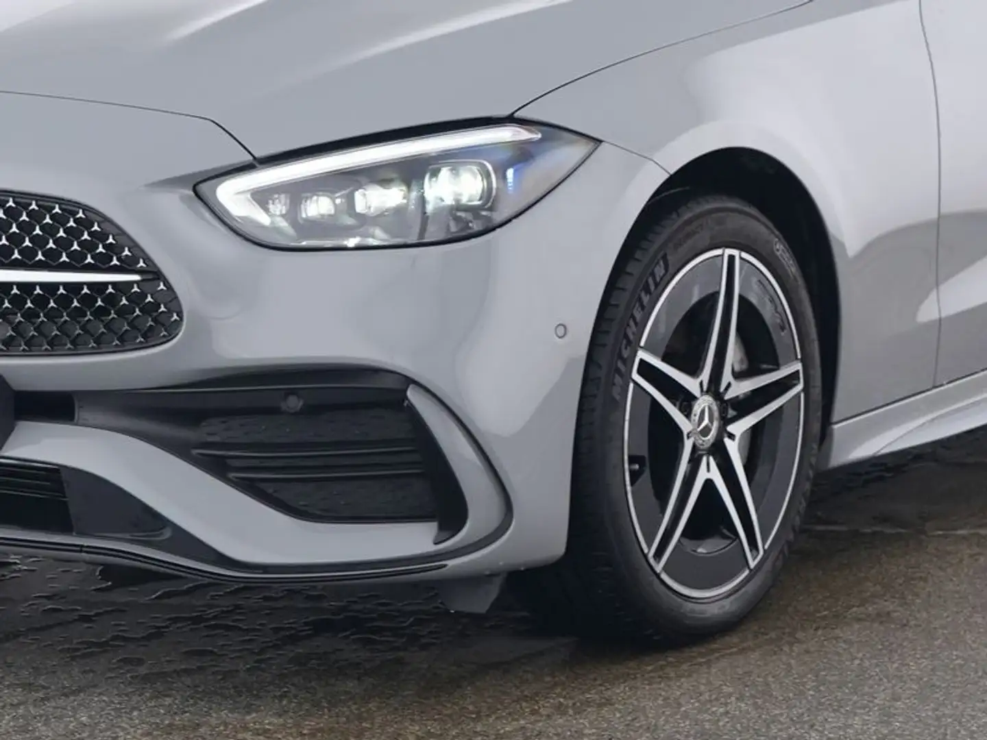 Mercedes-Benz C 300 e T-Modell  AMG Premium Plus, AHV Grau - 2
