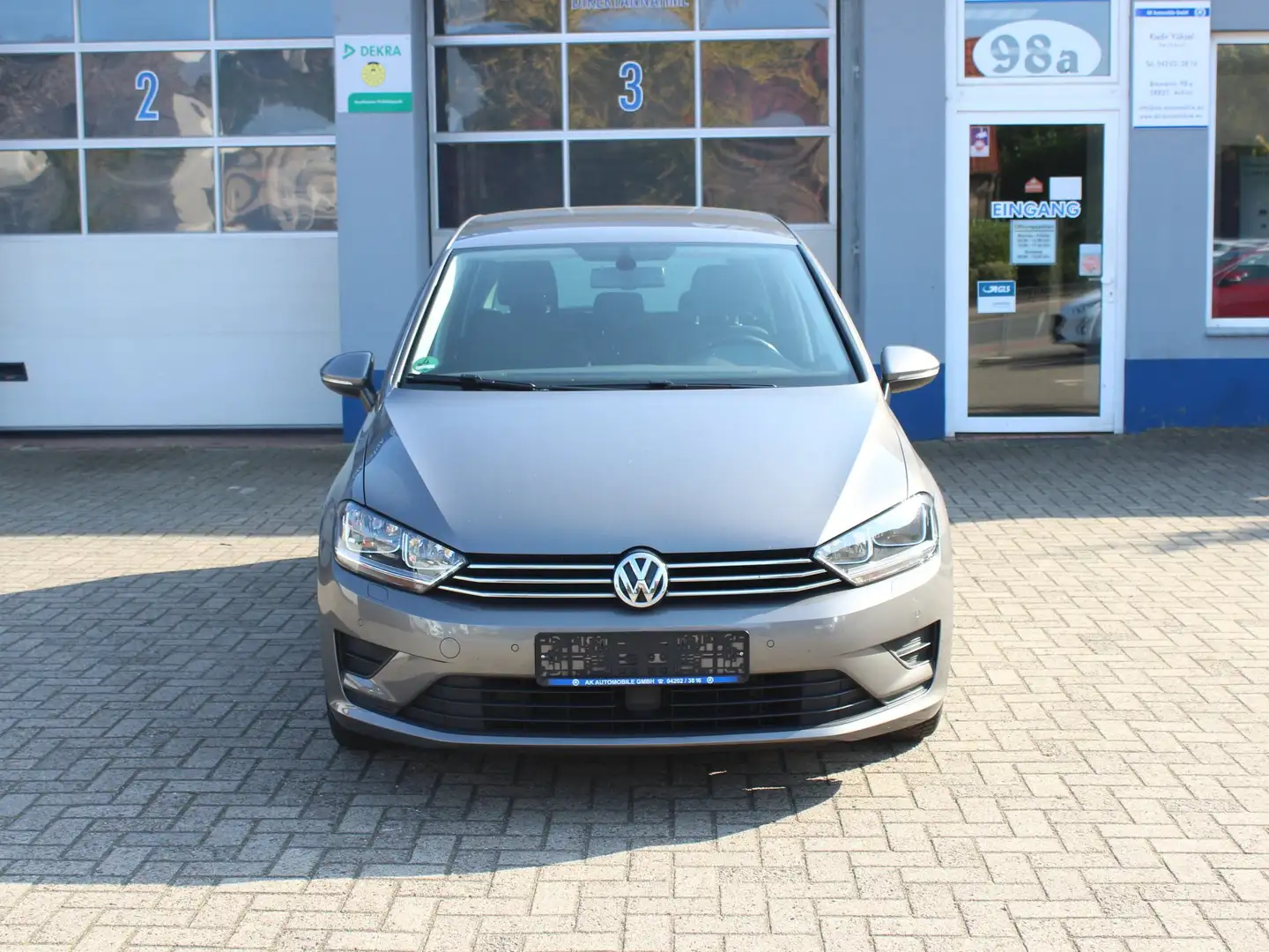 Volkswagen Golf Sportsvan 1.2 TSI NAVI * SITZHEIZUNG * PDC Grigio - 1