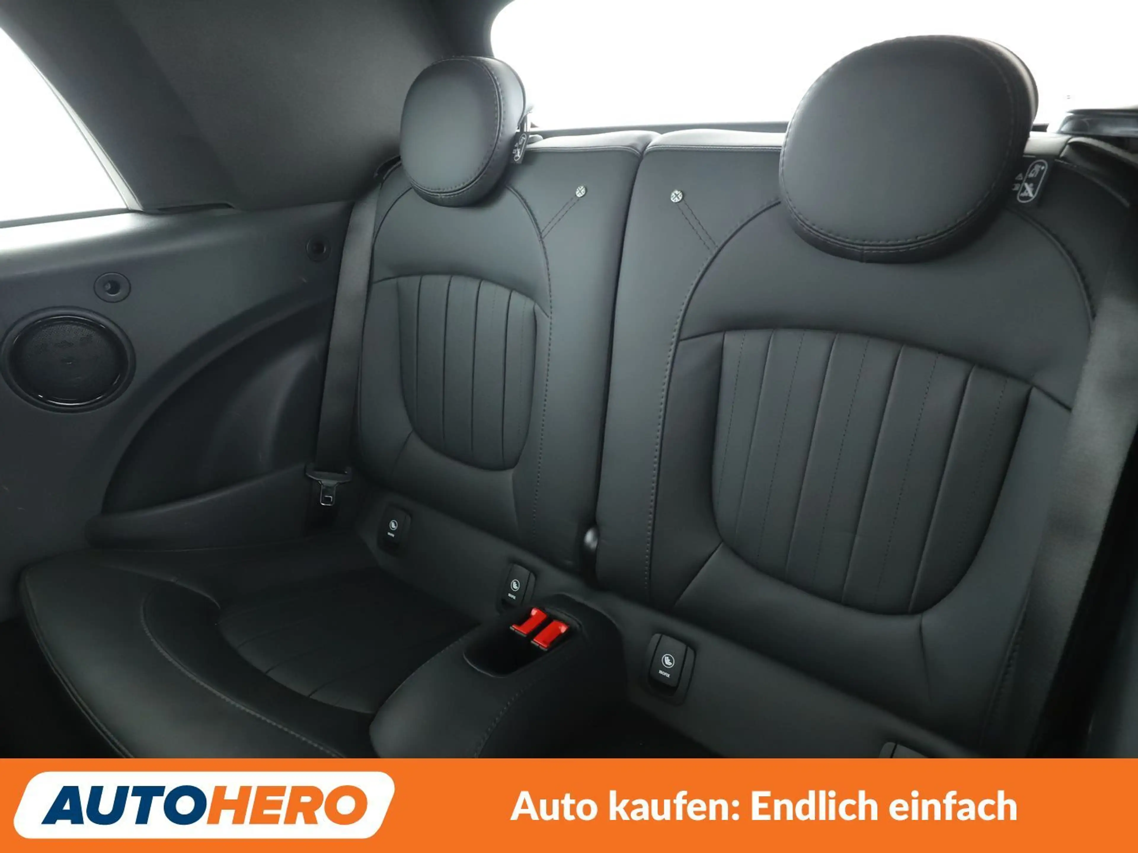 MINI Cooper Cabrio Cooper Yours Trim Aut.*NAVI*LED*TEMPO*PDC* — photo 14