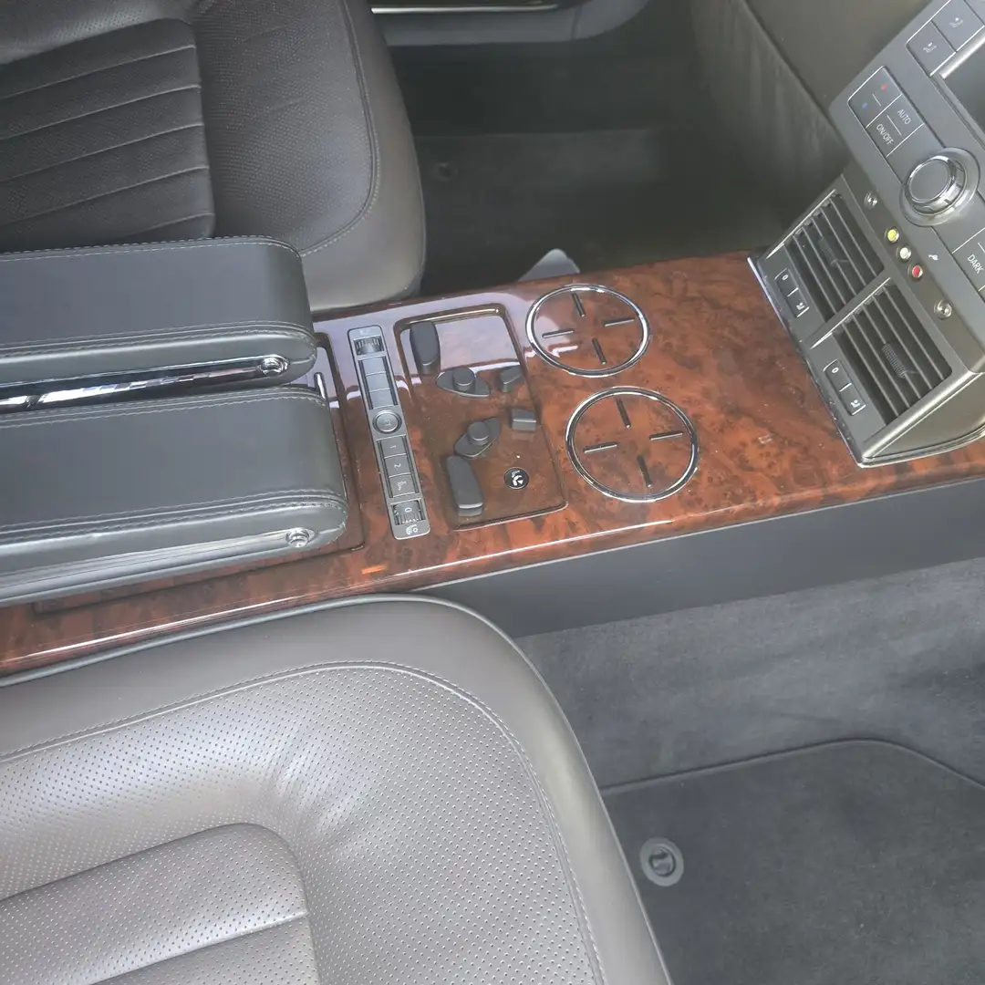 Volkswagen Phaeton V8 4-Sitzer 4Motion lang Gris - 2