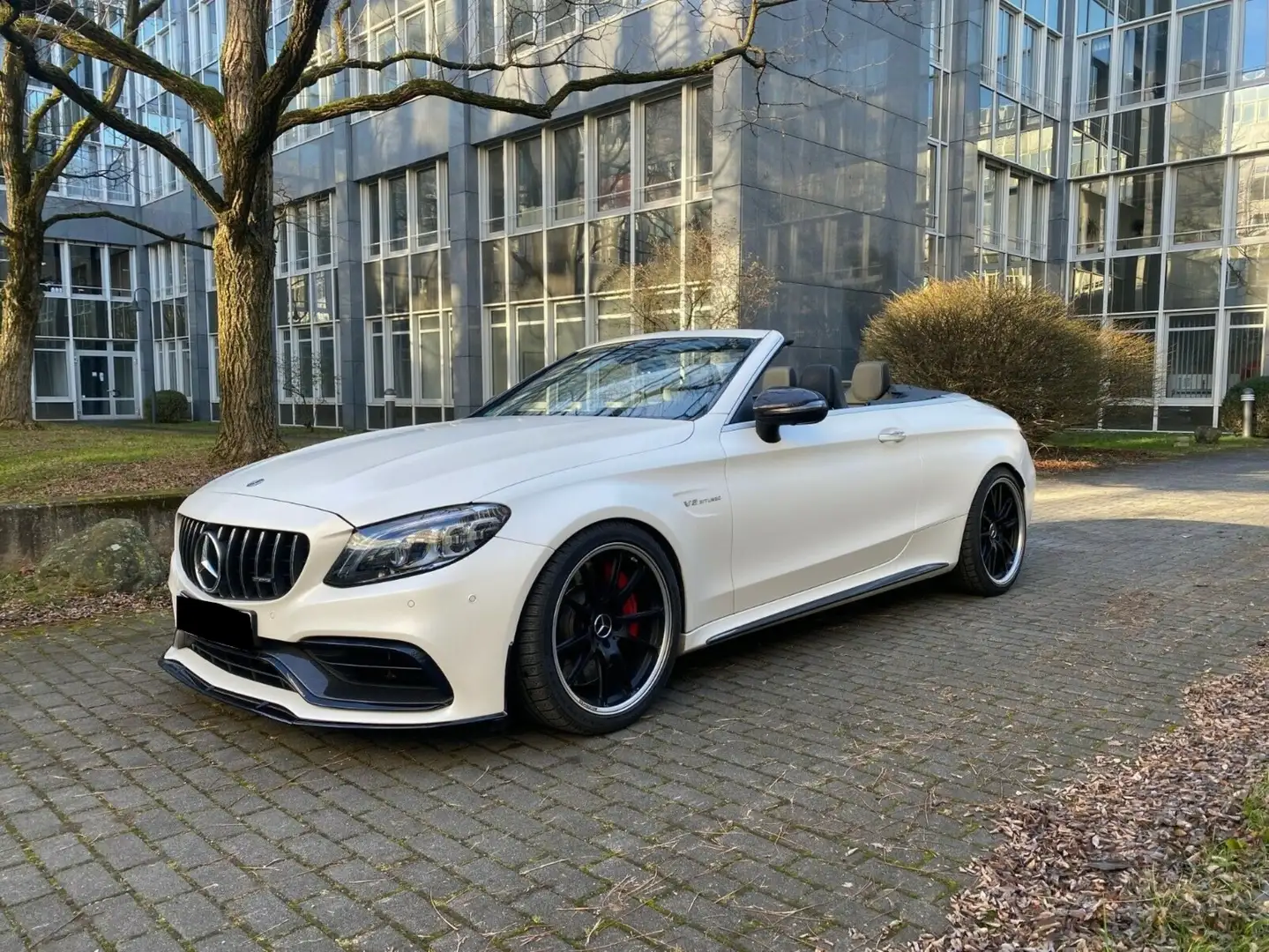 Mercedes-Benz C 63 AMG AMG C 63 S Cabrio AMG Speedshift MCT 9G Weiß - 1