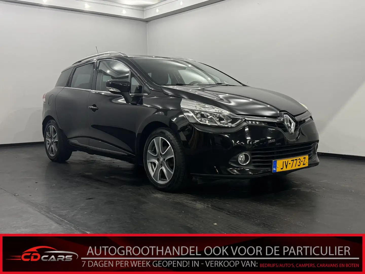 Renault Clio Estate 0.9 TCe Night&Day Navi, Parkeer sensoren, C Negro - 1