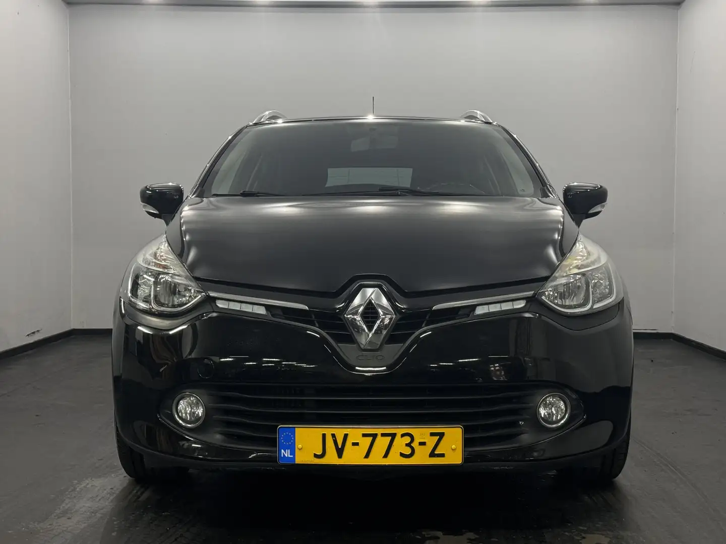 Renault Clio Estate 0.9 TCe Night&Day Navi, Parkeer sensoren, C Negro - 2