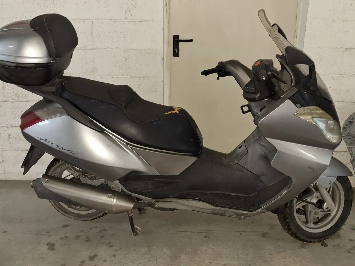Aprilia Atlantic 200 Argento - 2