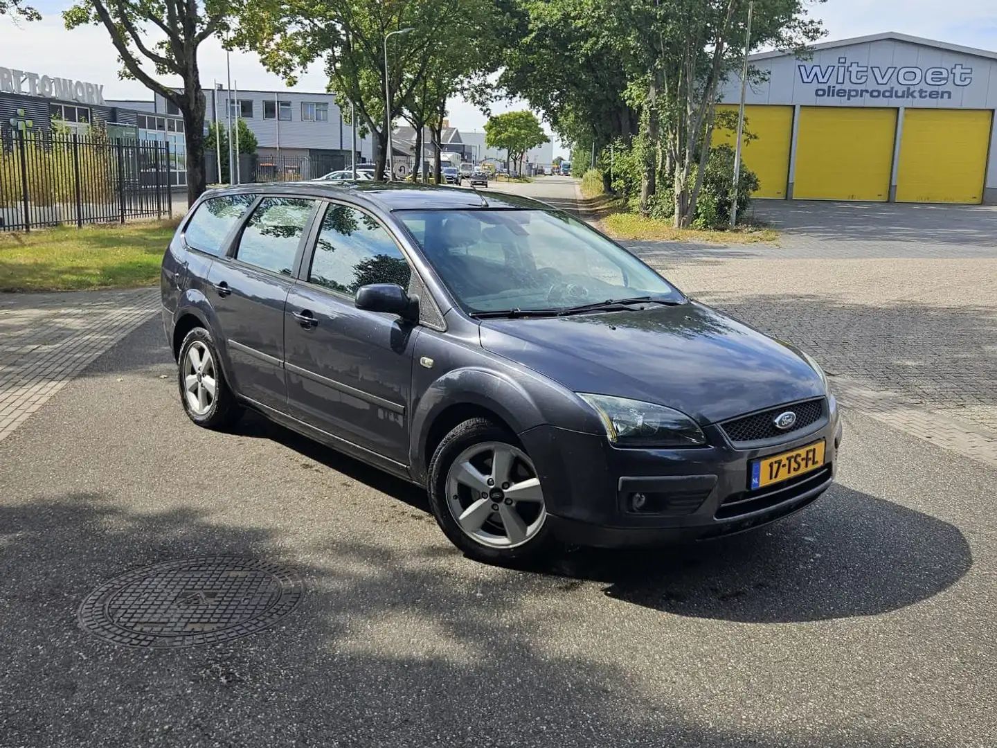 Ford Focus Focus 1.6-16V Futura Blauw - 1