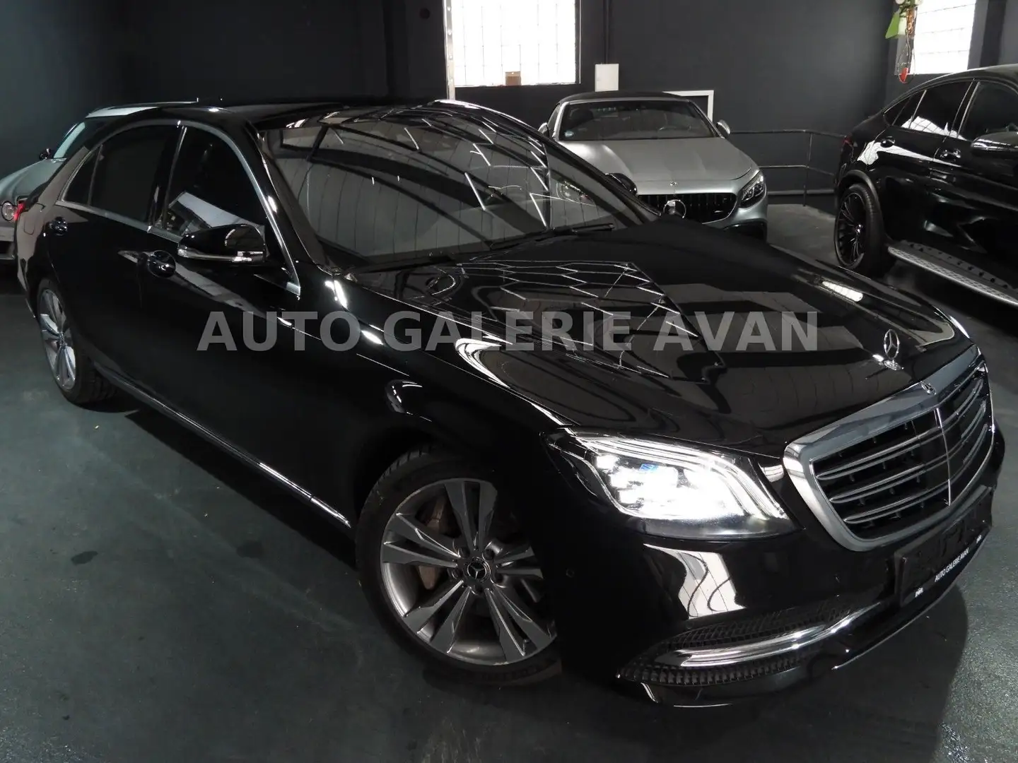 Mercedes-Benz S 560 4MATIC L/MEMORY/HUD/PANO/MASSAGE/BURMESTER Noir - 2