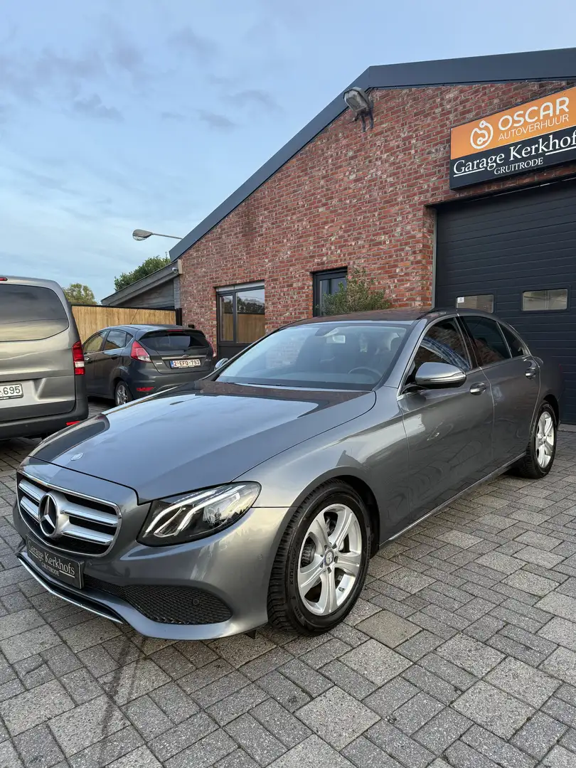 Mercedes-Benz E 200 E 200 d 9G-TRONIC Avantgarde Zwart - 2