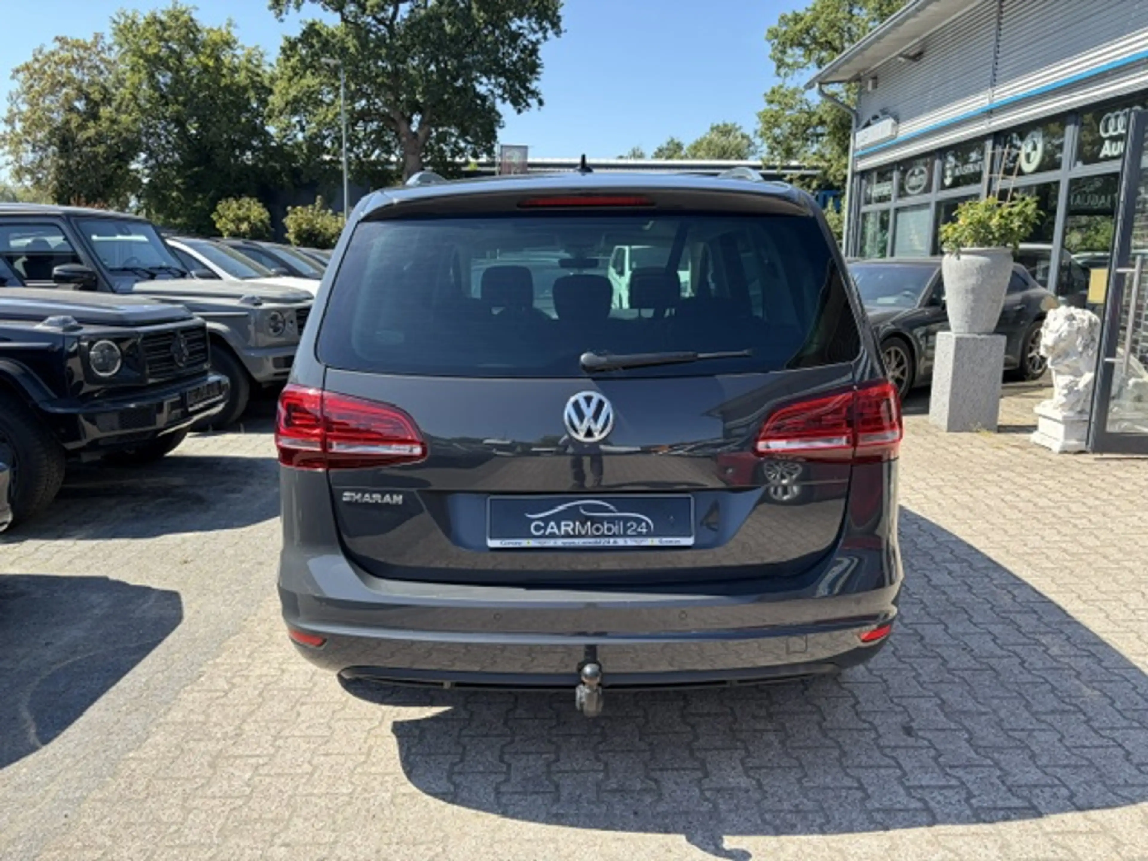 Volkswagen Sharan Sharan 1.4 TSI DSG Active — photo 5
