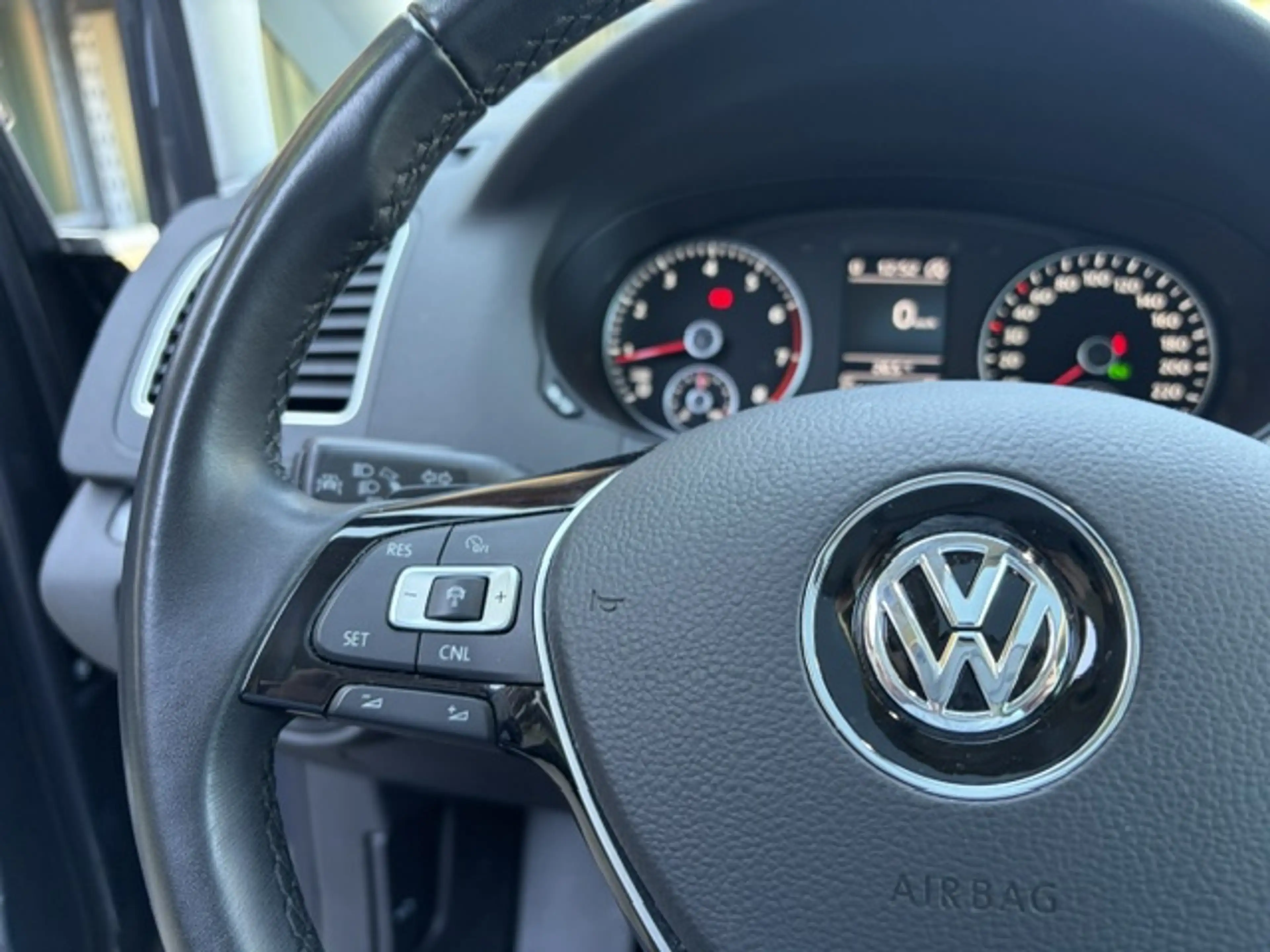 Volkswagen Sharan Sharan 1.4 TSI DSG Active — photo 12