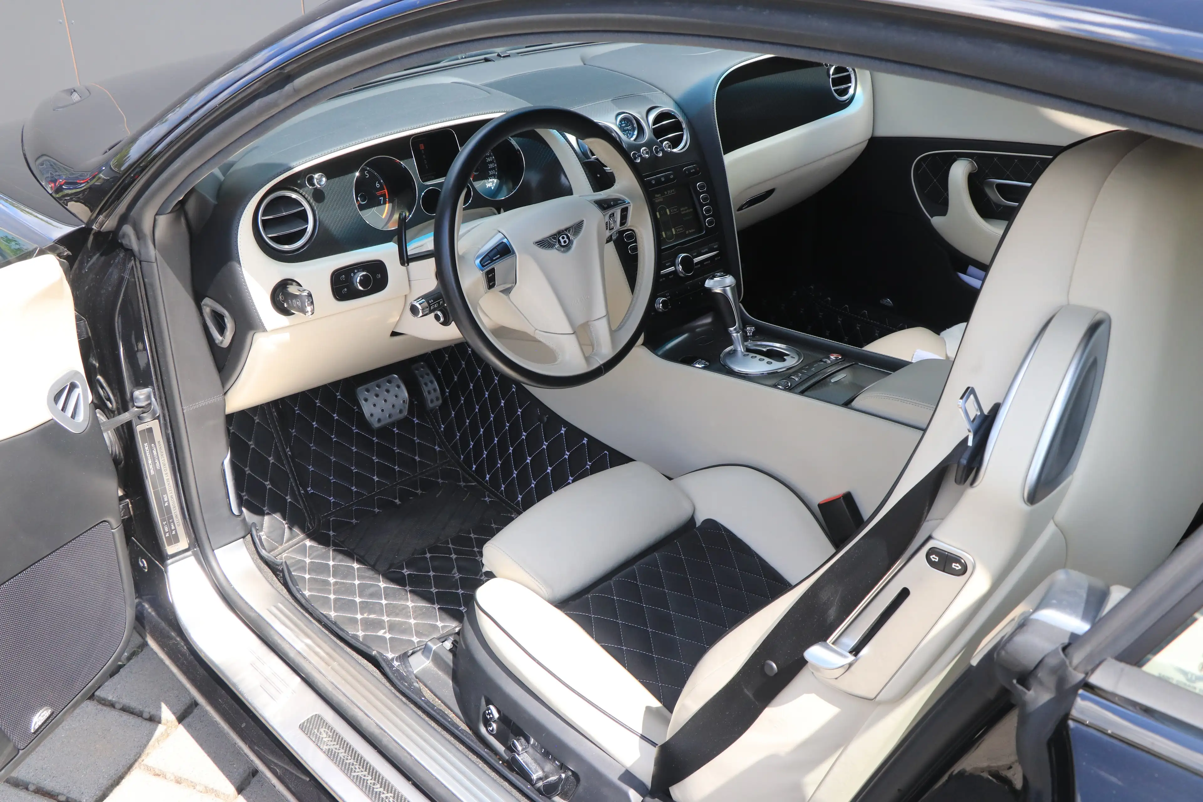 Bentley Continental Supersports selten 1 of 1200 — photo 13