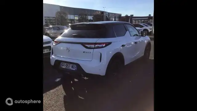 DS Automobiles DS 3 Crossback BlueHDi 130ch Performance Line Automatique