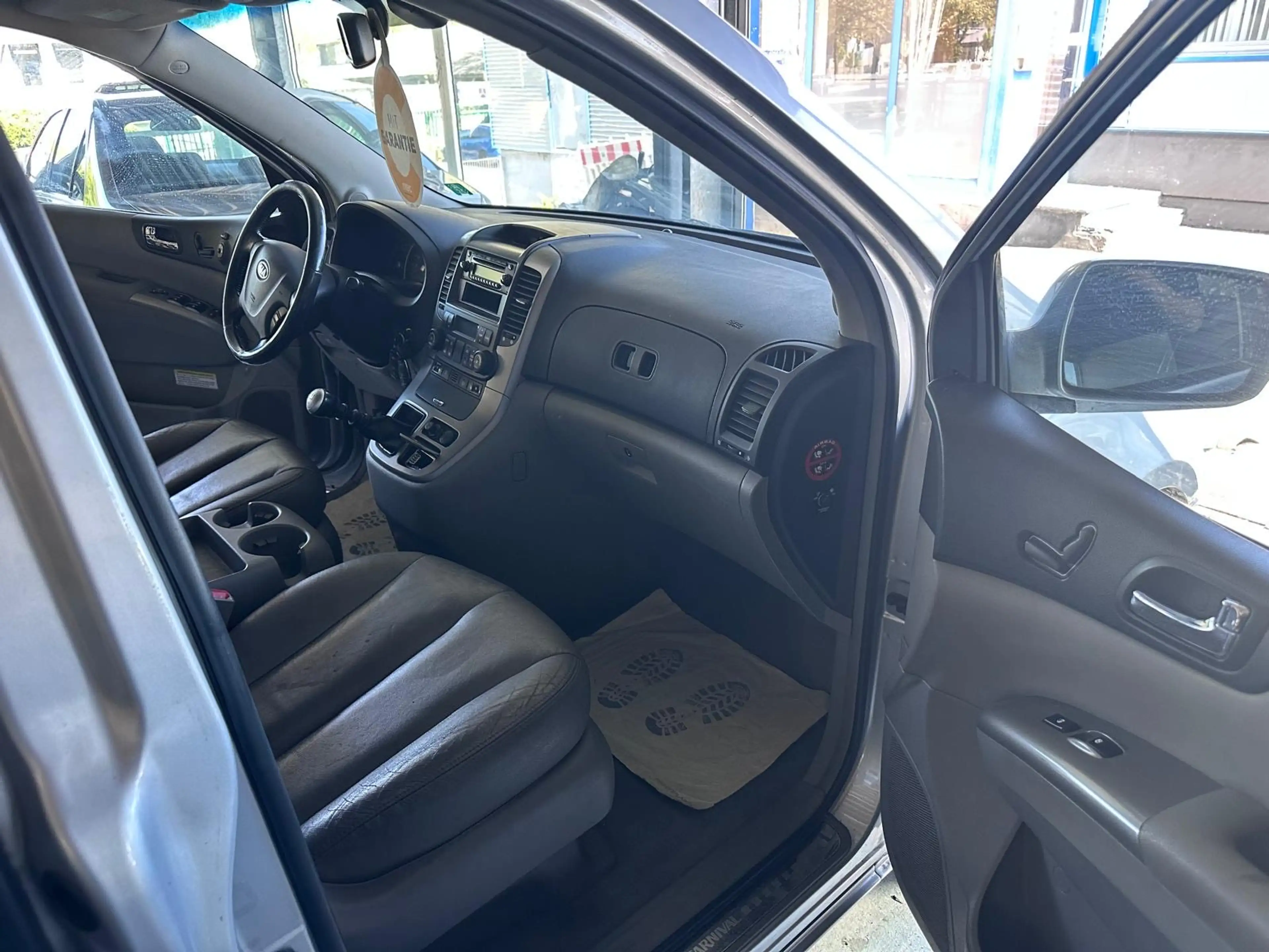 Kia Carnival 2.9 CRDi VGT EX Basis Automatik — photo 8