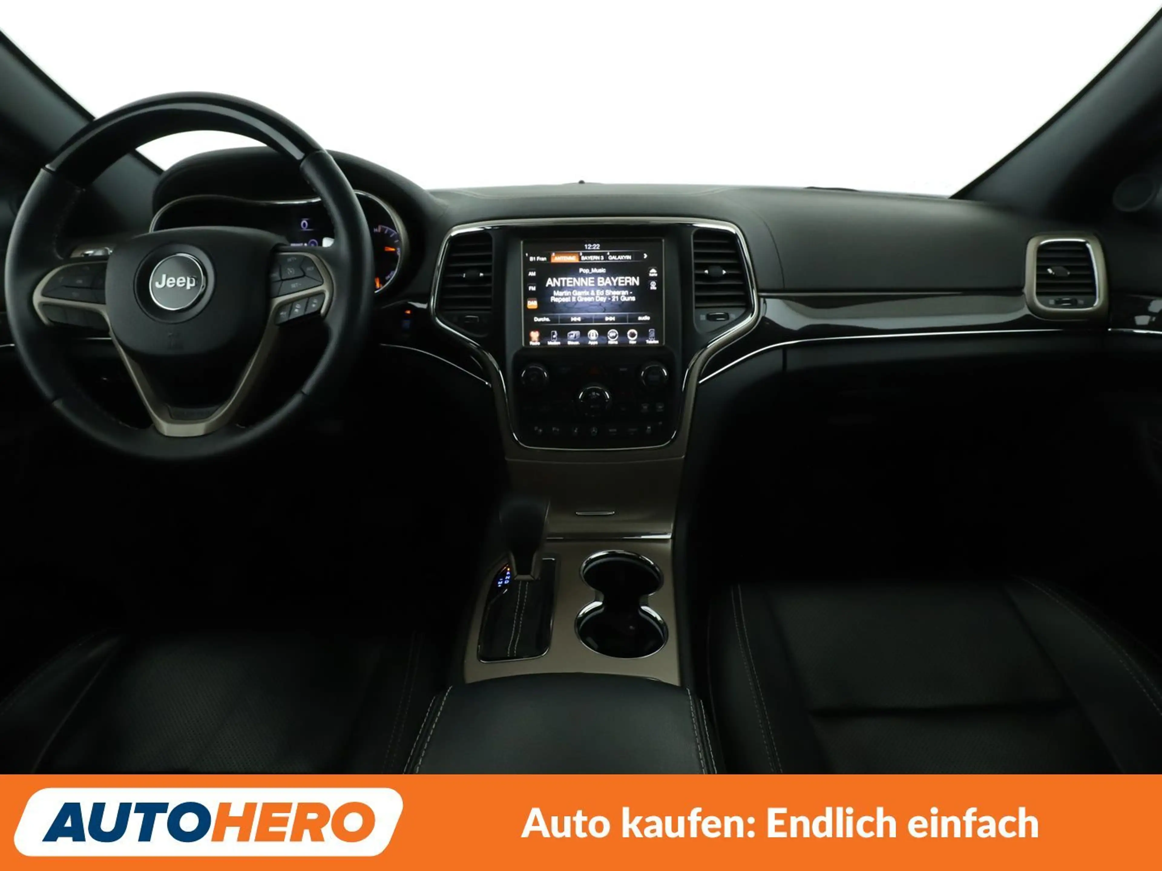 Jeep Grand Cherokee 3.0 CRD Overland Aut.*NAVI*XENON*ACC*CAM*PDC*SHZ* — photo 12