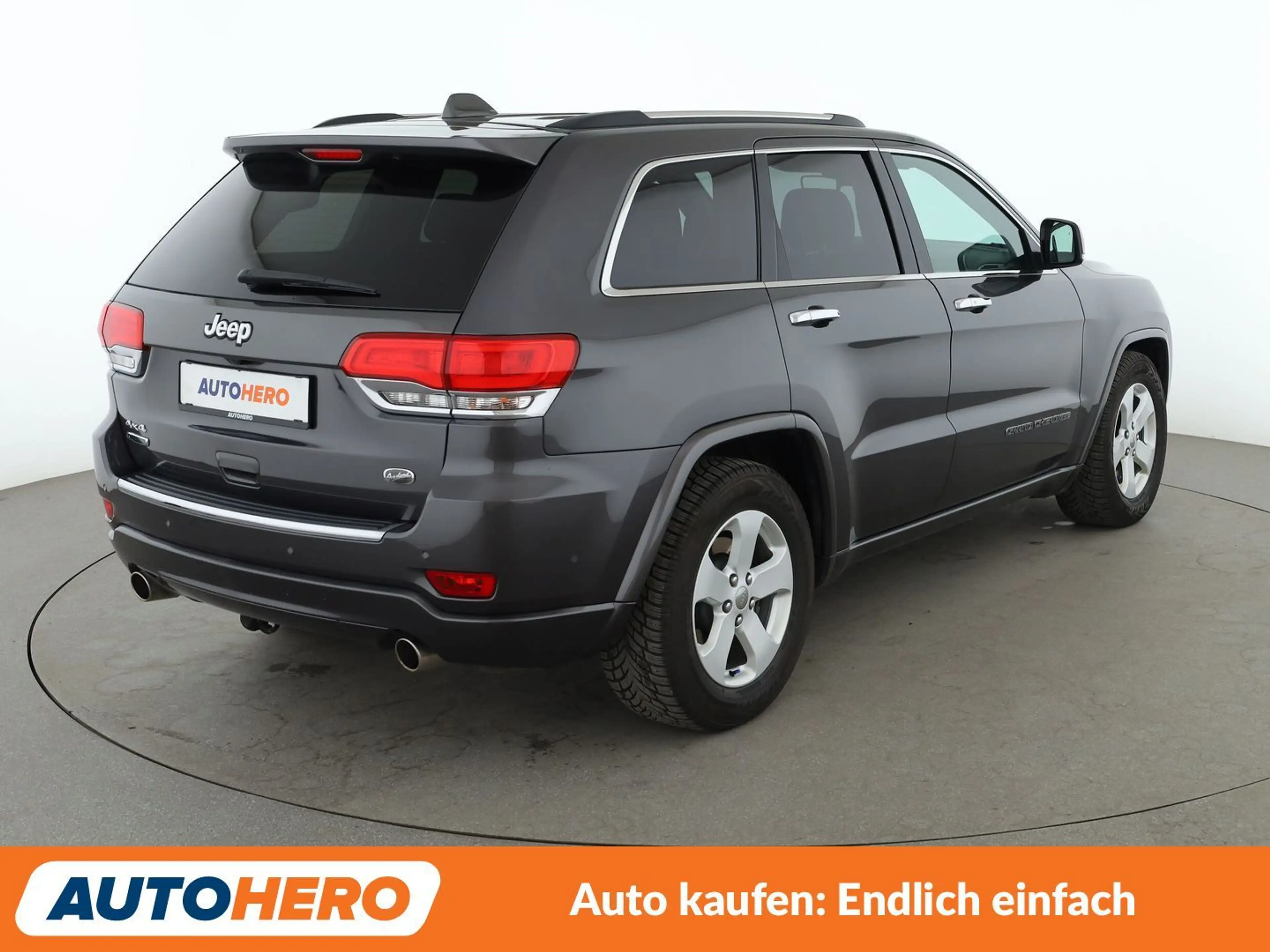 Jeep Grand Cherokee 3.0 CRD Overland Aut.*NAVI*XENON*ACC*CAM*PDC*SHZ* — photo 6