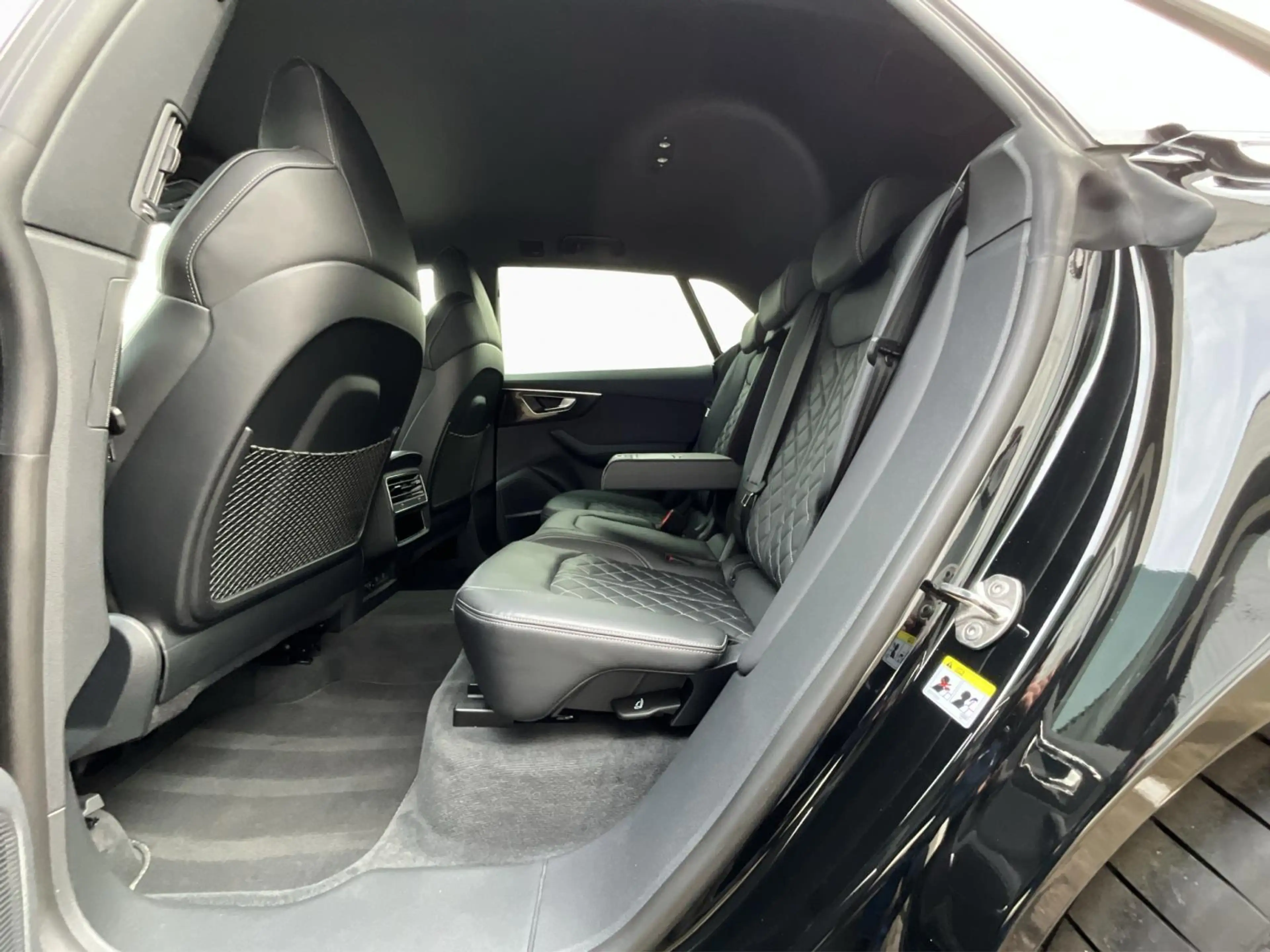 Audi SQ8 TFSI+Tiptronic+4M+Sound+AHK — photo 15