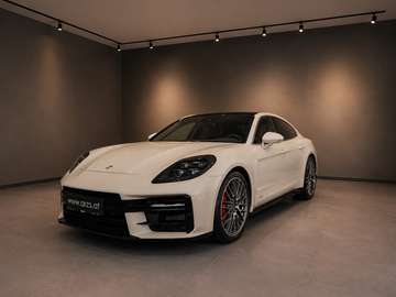 Turbo E-Hybrid - Vollausstattung - Kreide